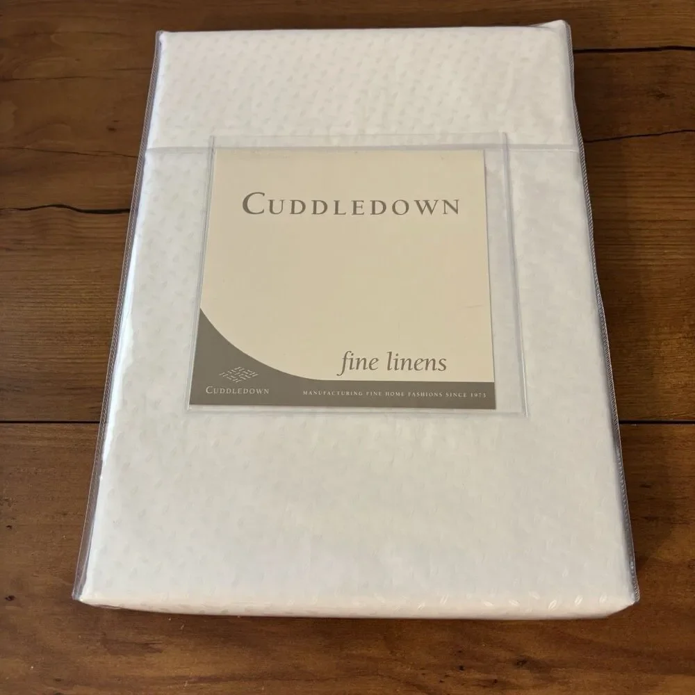 CUDDLEDOWN 400 Thread Count Flat Sheet, Twin, White Riso Jacquard Combed Cotton